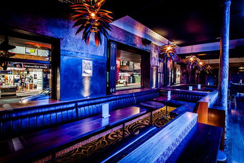 Empire Hotel - Accommodation Bookings 1