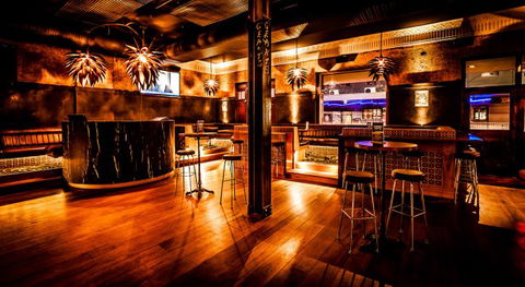 Empire Hotel - Accommodation Bookings 3