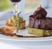 Chris's Beacon Point Restaurant - Accommodation Bookings