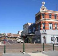 Robin Hood Hotel - Accommodation Bookings