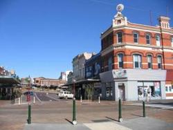 Robin Hood Hotel - Accommodation Bookings 0
