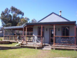 Dungeree NSW Accommodation Bookings