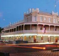 The Rose Hotel - Lounge Bar - Accommodation Bookings