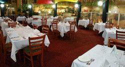 Alexanders Restaurant - Lord Forrest Hotel - Accommodation Bookings 3