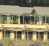 Cypress Lakes Golf  Country Club - Accommodation Bookings