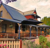 Royal Cricketers Arms - Accommodation Bookings