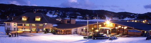 Base 1720 Bar & Restaurant - Accommodation Bookings 2