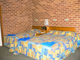 Bohle Barn Hotel Motel - Accommodation Bookings 1