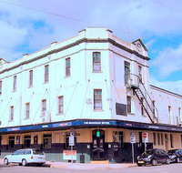 Caledonian Hotel - Accommodation Bookings