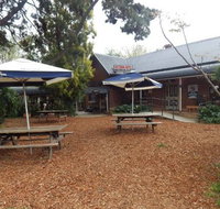 Victoria Hotel - Accommodation Bookings