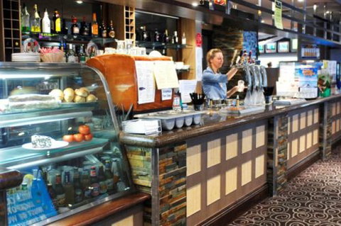 Hoppers Club - Accommodation Bookings 8