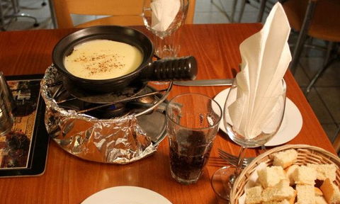 CJ's French Fondue Restaurant - Accommodation Bookings 2