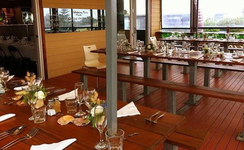 Zebra Crossing Bar & Bistro - Accommodation Bookings 2