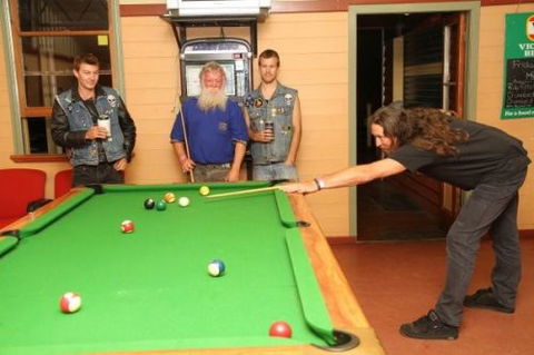 Maidenwell Hotel - Accommodation Bookings 7