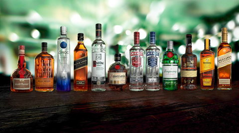 Crown Larger Bar - Accommodation Bookings 2