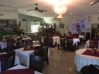 Alice Vietnamese Restaurant - Accommodation Bookings 3