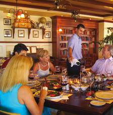 Royal Spoon - Accommodation Bookings 1