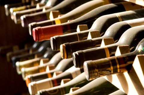 Charlie’s Liquor Barn - Accommodation Bookings 3