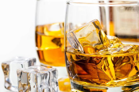 Cronins Liquor - Accommodation Bookings 1