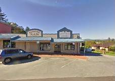 Cronins Liquor - Accommodation Bookings 3