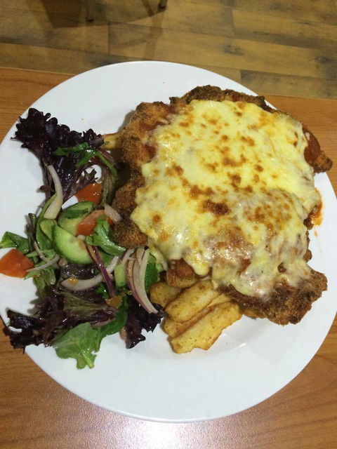 Coomera Waters Tavern - Accommodation Bookings 0