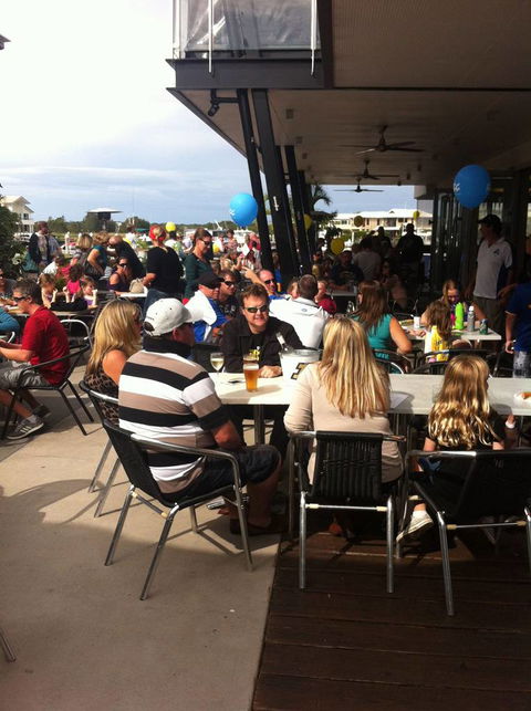 Coomera Waters Tavern - Accommodation Bookings 1