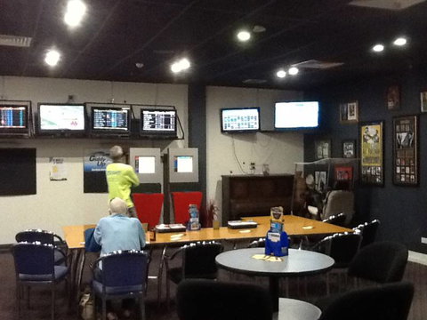 Tennant Creek Memorial Club - Accommodation Bookings 4