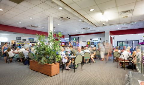Taree Leagues Sports Club - Accommodation Bookings 3