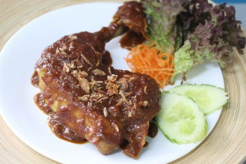 Betawi Indonesian Restaurant - Accommodation Bookings 3