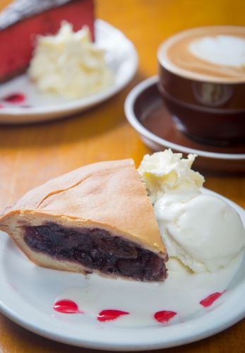 Andy’s Cherry Pie Cafe - Accommodation Bookings 1