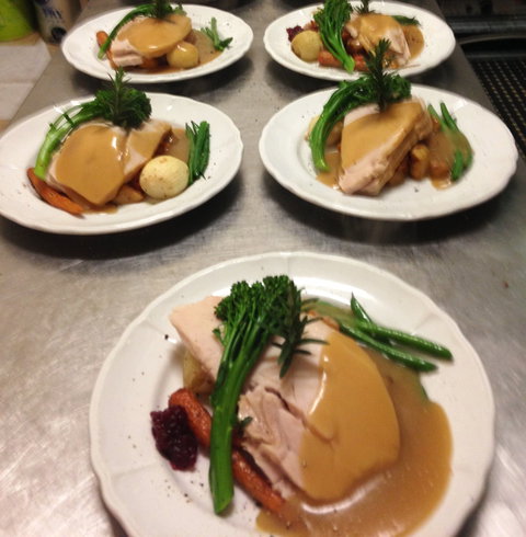 Abbey Of The Roses - Christmas In July - Accommodation Bookings 2