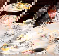 Girls Big Day Out Christmas Party - Accommodation Bookings