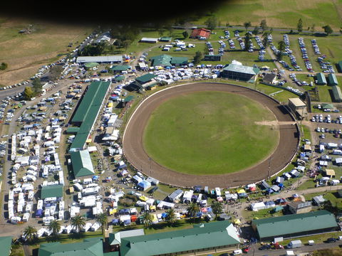 Outdoor Leisure Show - Accommodation Bookings 0