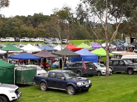 Rotary Club Of Lilydale Craft And Produce Market - Accommodation Bookings 1