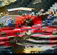 Aussie Rock Show The Retro Girls Club Boutique Hotel - Accommodation Bookings