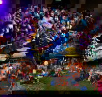 Brackets and Jam Kincumber Mountain - Accommodation Bookings