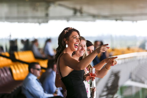 De Bortoli Wines Golden Rose Day - Accommodation Bookings 1