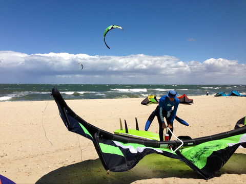Kiteboarding Lesson - Accommodation Bookings 1