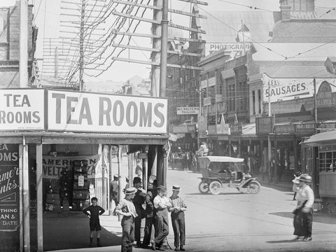 Perth: An Accidental History - Accommodation Bookings 0