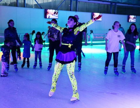 Tradies Day At Ice Zoo - Accommodation Bookings 0