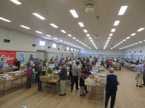 Rotary Club Of Wagga Wagga - Book Fair - Accommodation Bookings 1