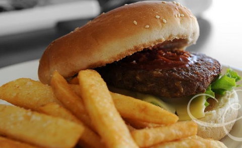 Rail's Restaurant - Accommodation Bookings 3