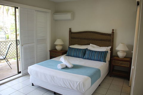 Beachfront Terraces - Accommodation Bookings 3