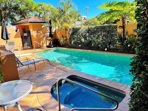 Mermaid Beach Park View Resort - Accommodation Bookings 2