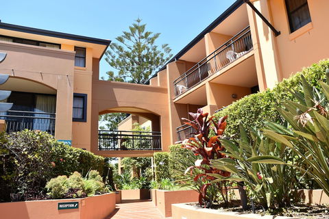 Mermaid Beach Park View Resort - Accommodation Bookings 0