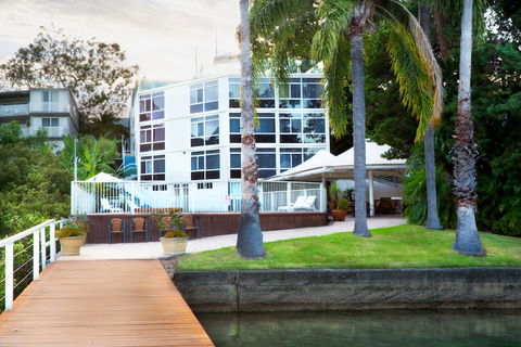 Metro Mirage Hotel Newport - Accommodation Bookings 0
