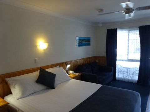 Twin Towns Motel - Accommodation Bookings 5