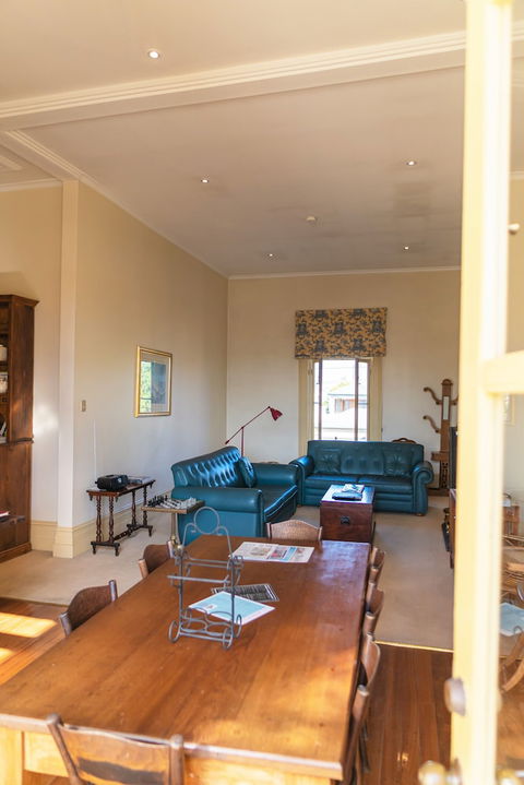 Fire Station Inn - Accommodation Bookings 1