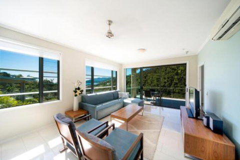 Summit Apartments Airlie Beach - Accommodation Bookings 4