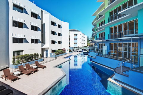 Rolling Surf Resort - Accommodation Bookings 1